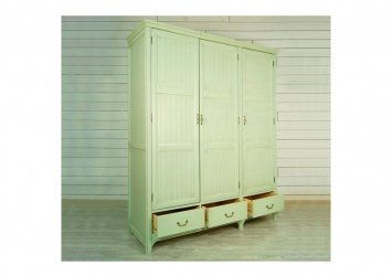 Шкаф трехстворчатый Olivia